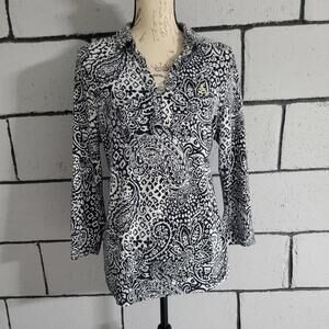 BUNDLE SALE!  Pappagallo Black & White Paisley Top Sz L